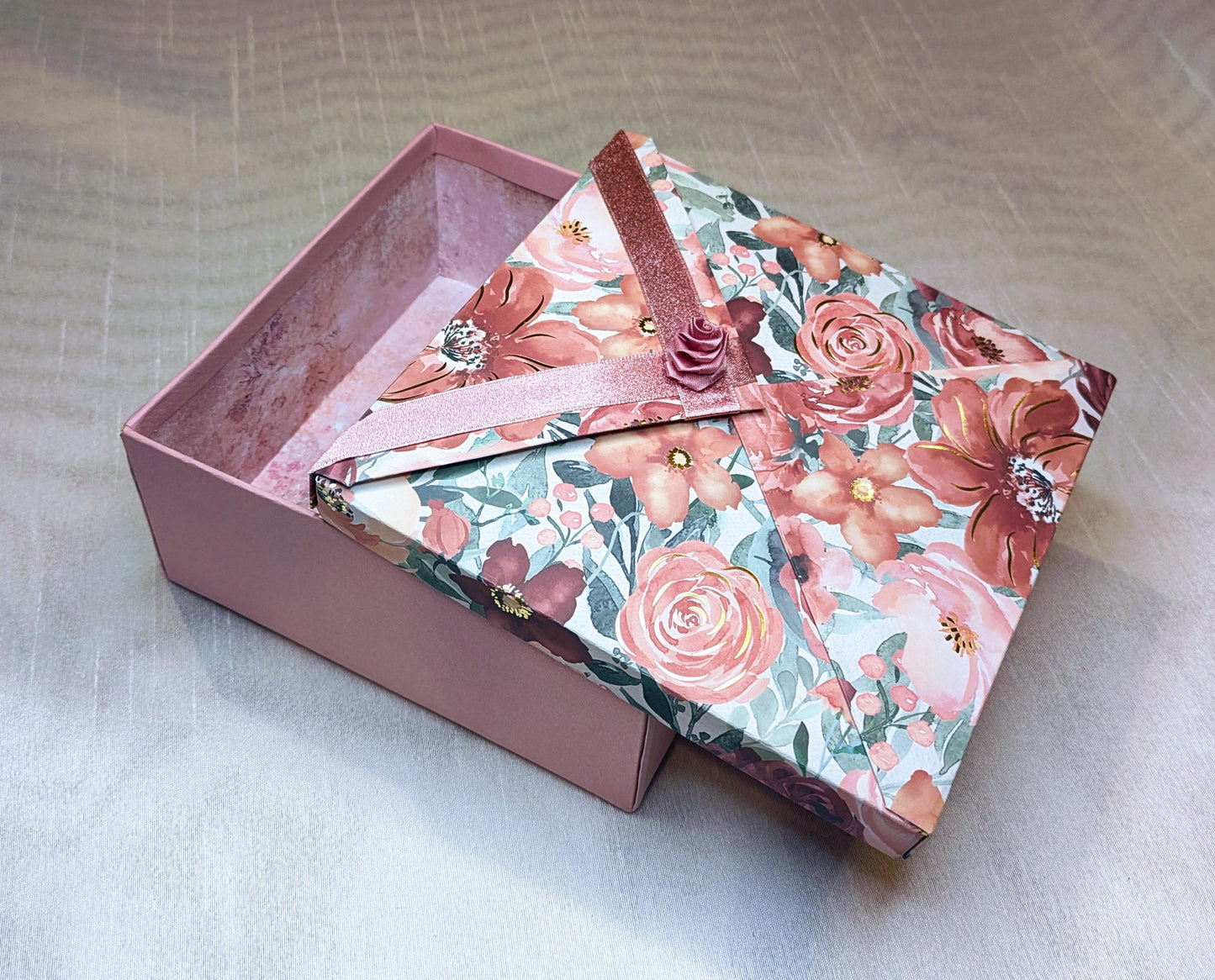 Note&Gift - Rustic Floral Gift Box with Lid – Handmade Decorative Box for Weddings, Birthdays, Keepsakes