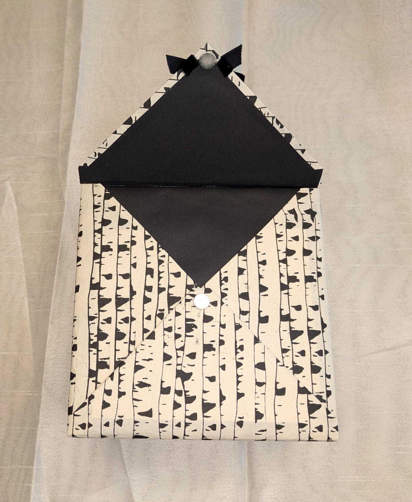 Note&Gift - Elegant Black with White Patterned Gift Box with Lid and Bow – Handmade Decorative Storage or Gift Packaging