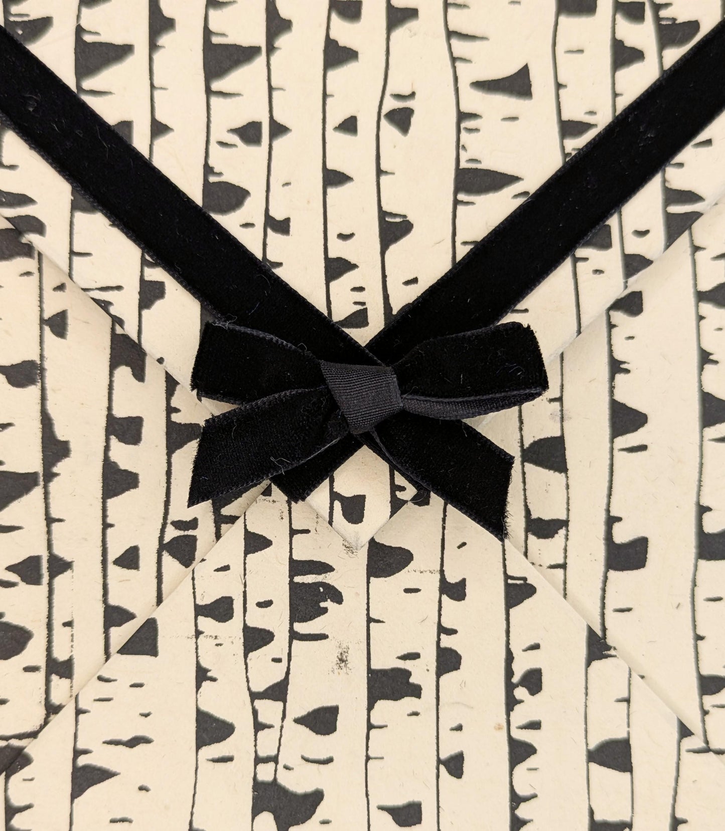 Note&Gift - Elegant Black with White Patterned Gift Box with Lid and Bow – Handmade Decorative Storage or Gift Packaging
