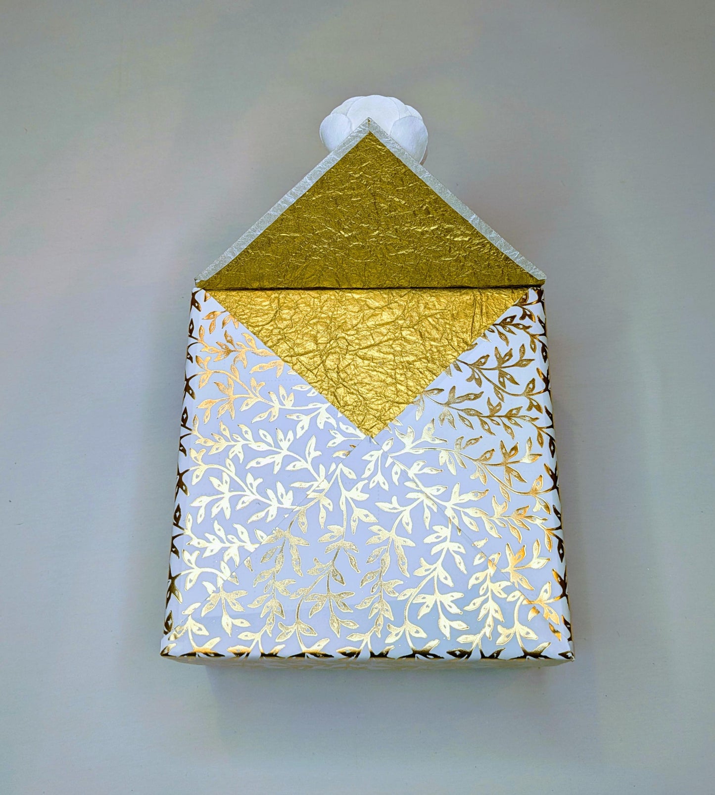 Note&Gift: Gold Vine Bridal Keepsake Box