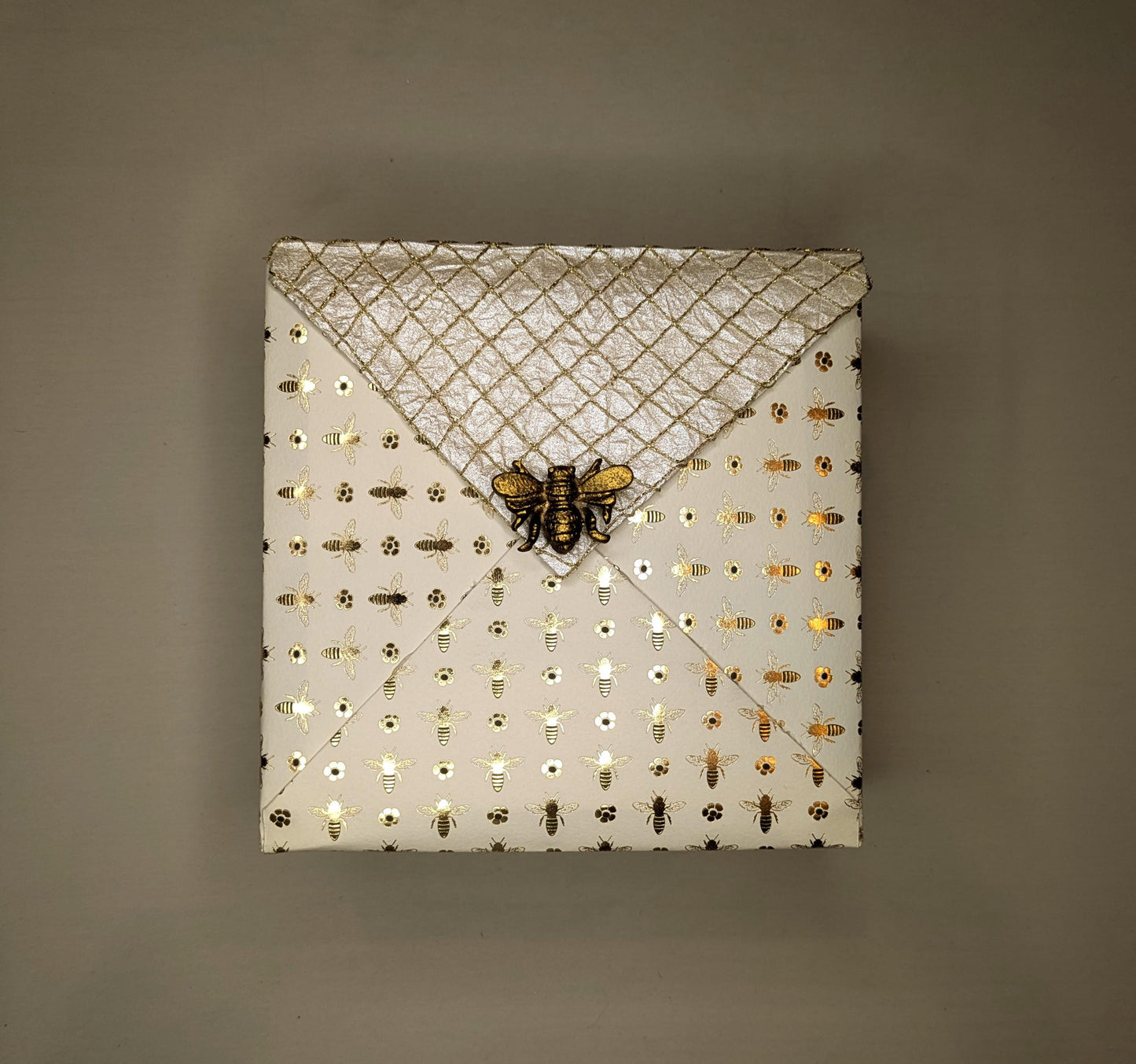 Queen Bee Gift Box: Handmade Decorative Keepsake with Gold Foil