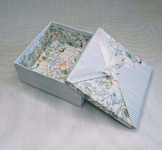 Note&Gift - Soft Fall Gift Box with Lid  Handmade Decorative Keepsake Box for Anniversaries, Weddings and Birthdays.